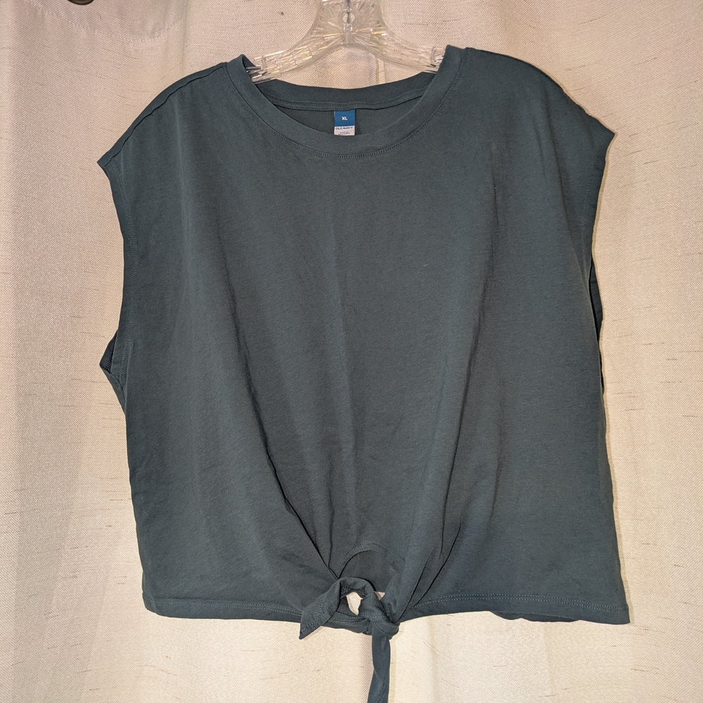 Old Navy Women's Muscle Tee - Charcoal